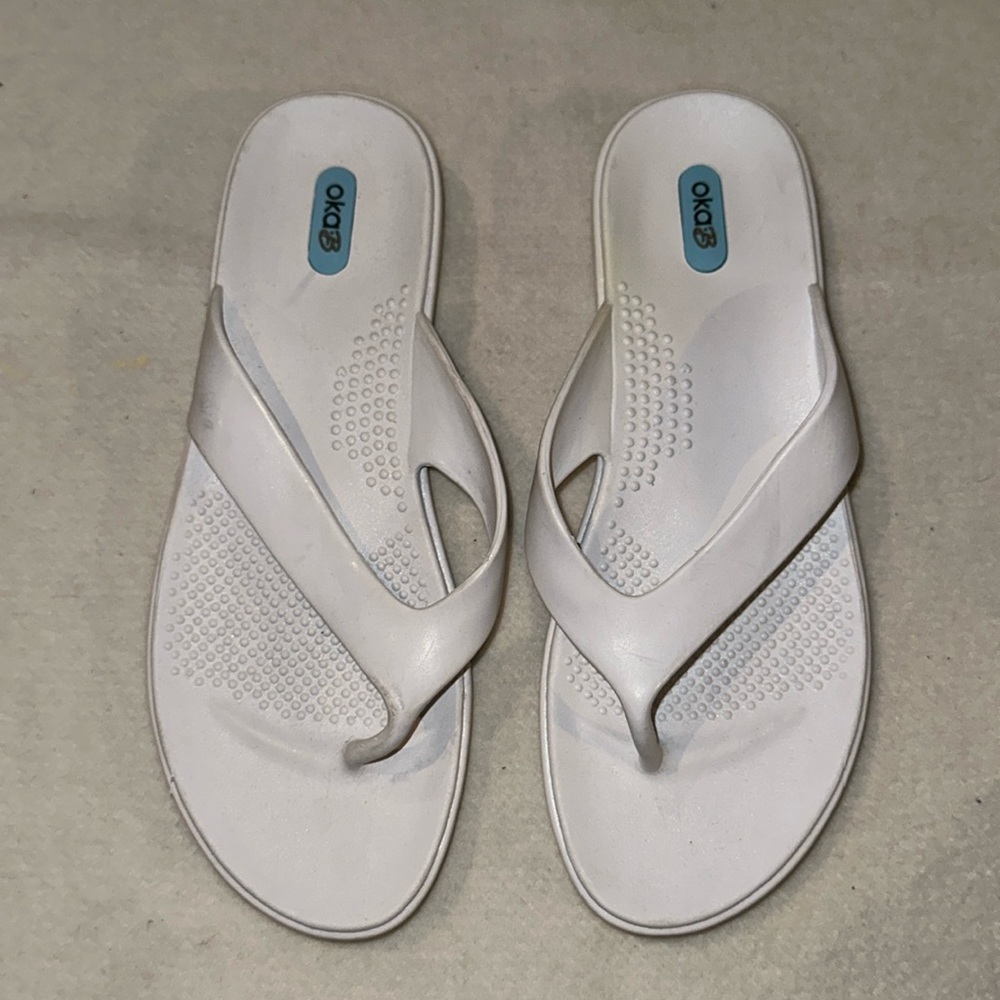 Lightly Worn White Flip Flops - image 1